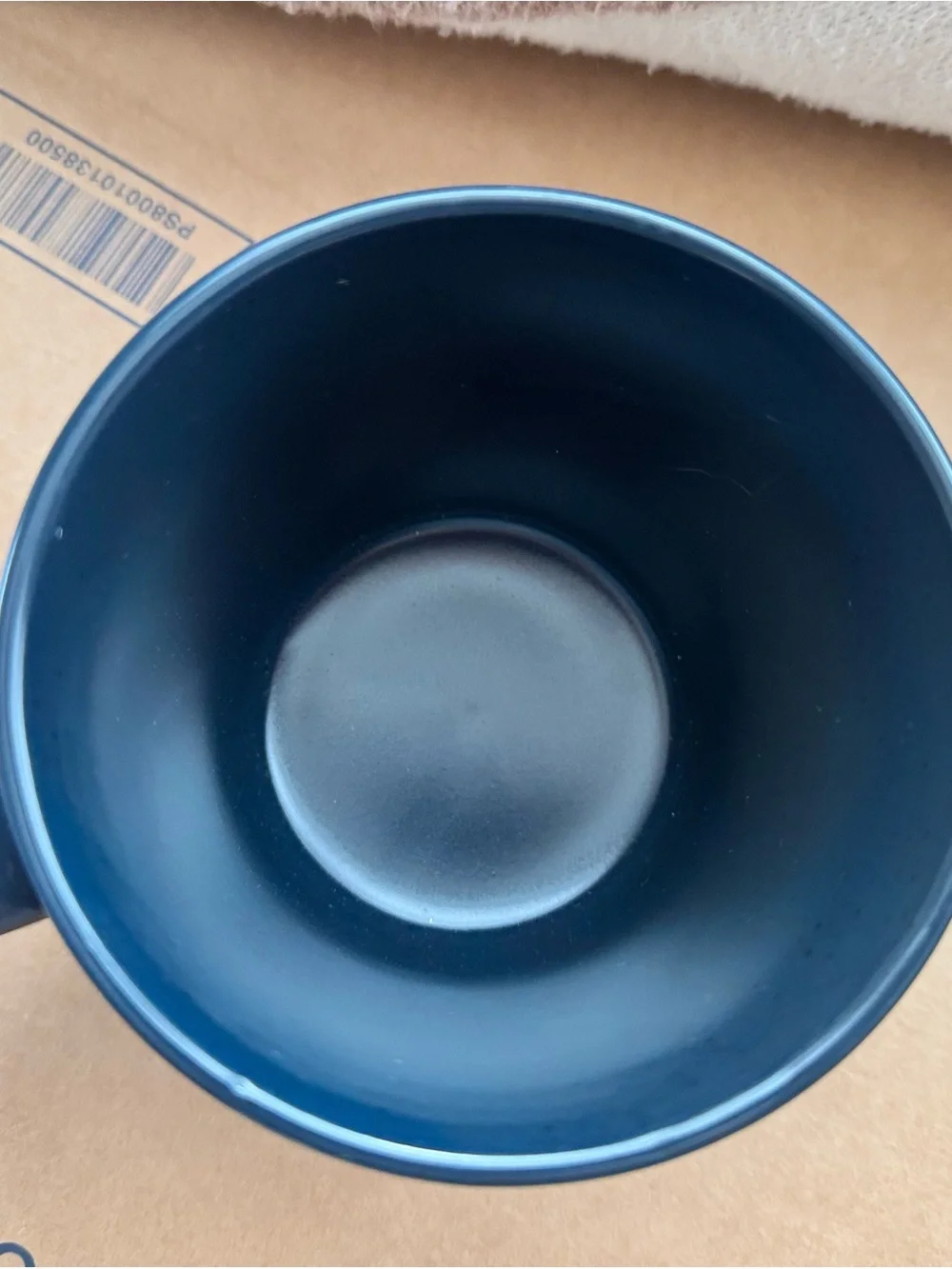 Blue Ceramic Accent Mug - Sleek Everyday Cup